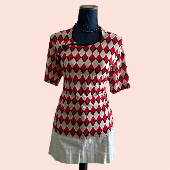 Patterned Blouse - Picture 2 of 9